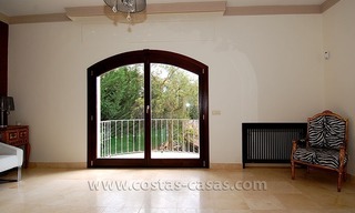 Villa exclusiva de estilo andaluz a la venta en la zona de Marbella - Benahavis 27