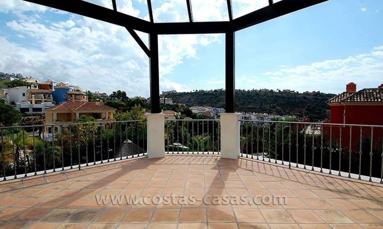 Villa exclusiva de estilo andaluz a la venta en la zona de Marbella - Benahavis 39