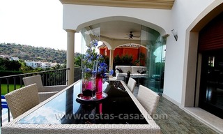 Villa exclusiva de estilo andaluz a la venta en la zona de Marbella - Benahavis 6