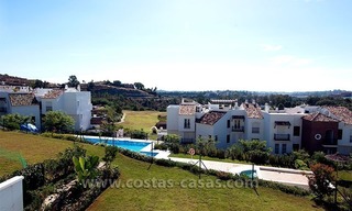 En venta Marbella - Benahavís: Apartamento en primera línea de Campo de Golf 0