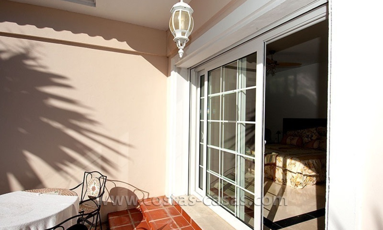 En venta: La Villa Grande, Bien Cuidada en Marbella - Estepona 3