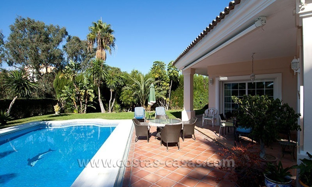 En venta: La Villa Grande, Bien Cuidada en Marbella - Estepona 0