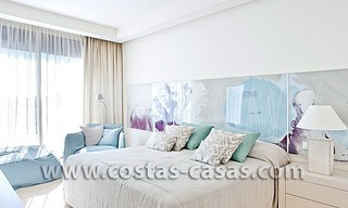 En Venta: Excepcionalmente Bien Ubicada Villa de lujo en Nueva Andalucía, Marbella 11