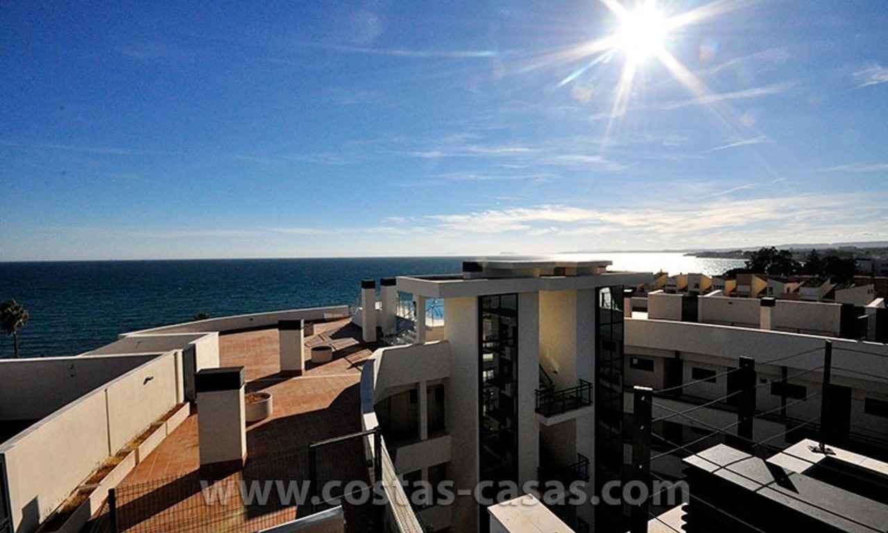 En venta: Nuevos apartamentos junto a la playa en la Nueva Milla de Oro, Marbella - Estepona 5