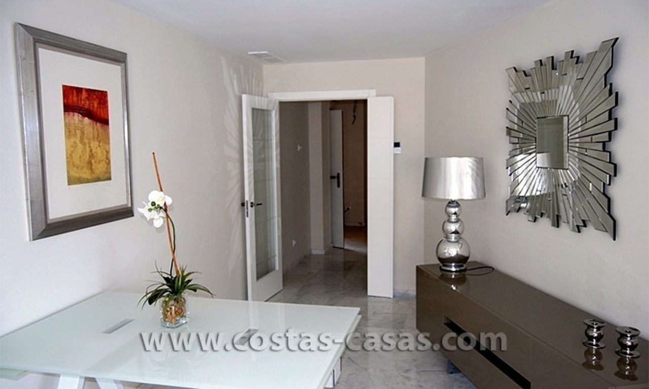 En venta: Nuevos apartamentos junto a la playa en la Nueva Milla de Oro, Marbella - Estepona 12