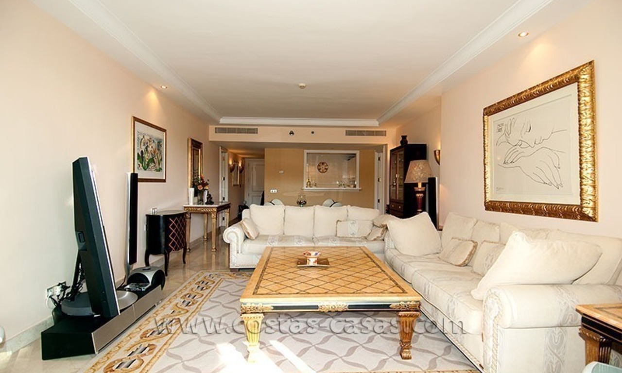 En venta: Apartmento de lujo en el Hotel Kempinski de 5 estrellas, Nueva Milla de Oro, entre Marbella y Estepona 12