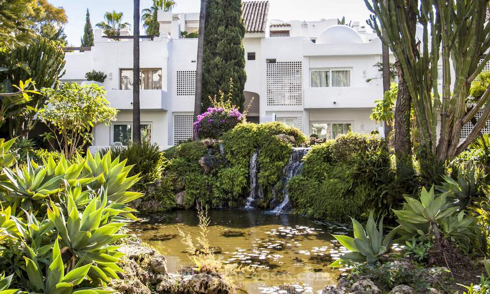 Apartamento junto a la playa en venta en Puerto Banús, Marbella 29646