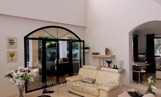 En venta: Villa Grande de Lujo Moderna cerca de playa en Marbella 13