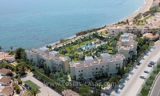 En venta: Nuevos apartamentos modernos en la playa en Estepona 1