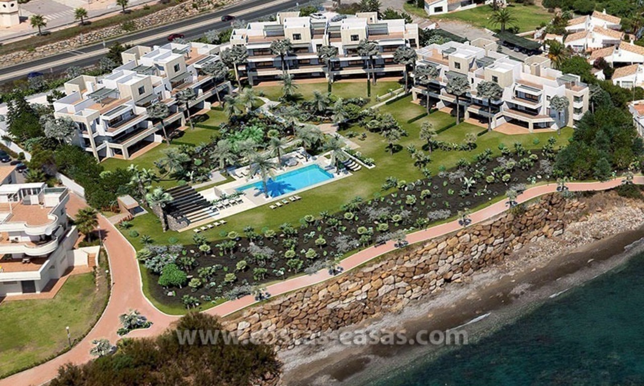 En venta: Nuevos apartamentos modernos en la playa en Estepona 2