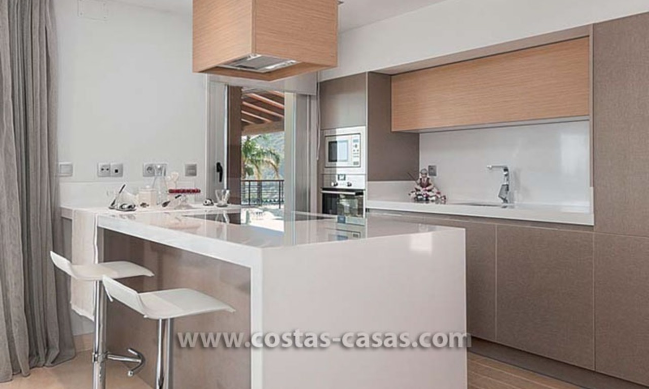 En venta: Nuevos apartamentos modernos en la playa en Estepona 7