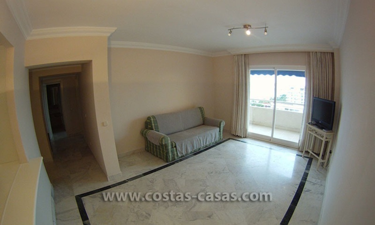 En venta: Apartamento en el centro de Puerto Banús - Marbella 12