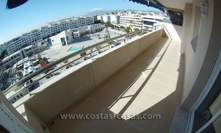En venta: Apartamento en el centro de Puerto Banús - Marbella 1