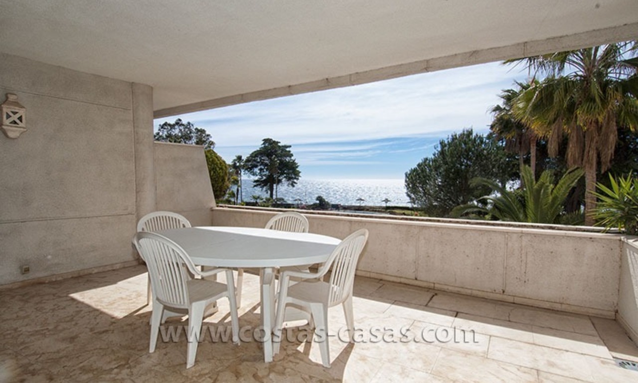 En venta: Apartamento de Playa, Nueva Milla de Oro, Marbella - Estepona 5