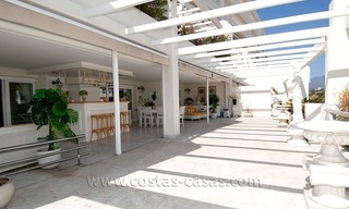 En venta: Exclusivo Apartamento en Playas del Duque - Primera Linea de Playa en Puerto Banús, Marbella 1