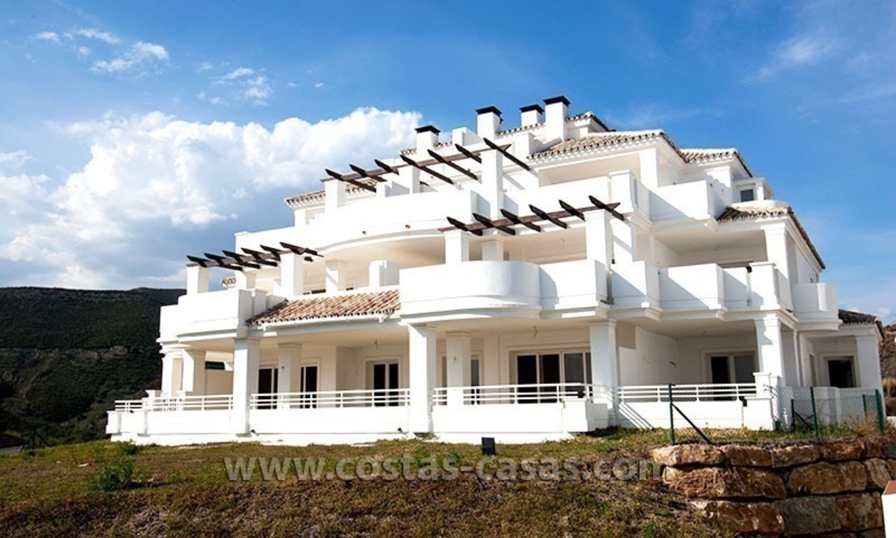 En venta: Nuevos apartamentos y áticos de lujo, Nueva Andalucía, Marbella 0
