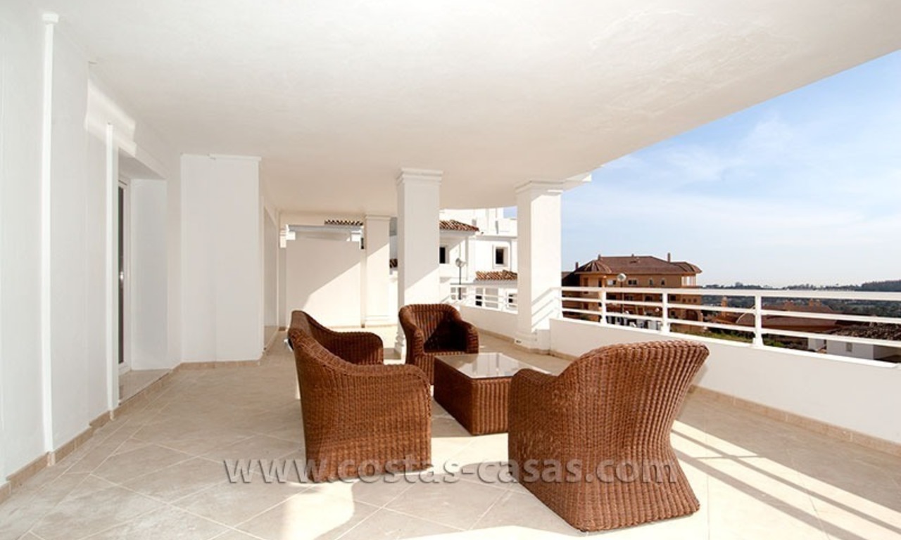 En venta: Nuevos apartamentos y áticos de lujo, Nueva Andalucía, Marbella 9