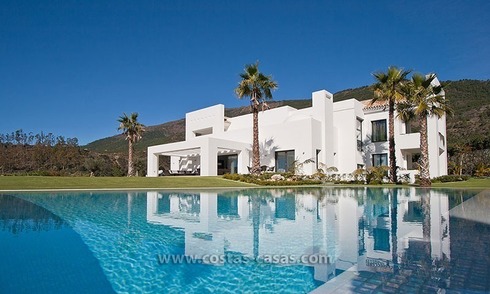 En Venta: Nueva Villa de estilo moderno en La Zagaleta entre Benahavís y Marbella 