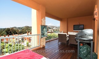 Oportunidad! Apartamento de lujo en venta, con vistas al mar, primera linea de golf en Marbella - Benahavis 4
