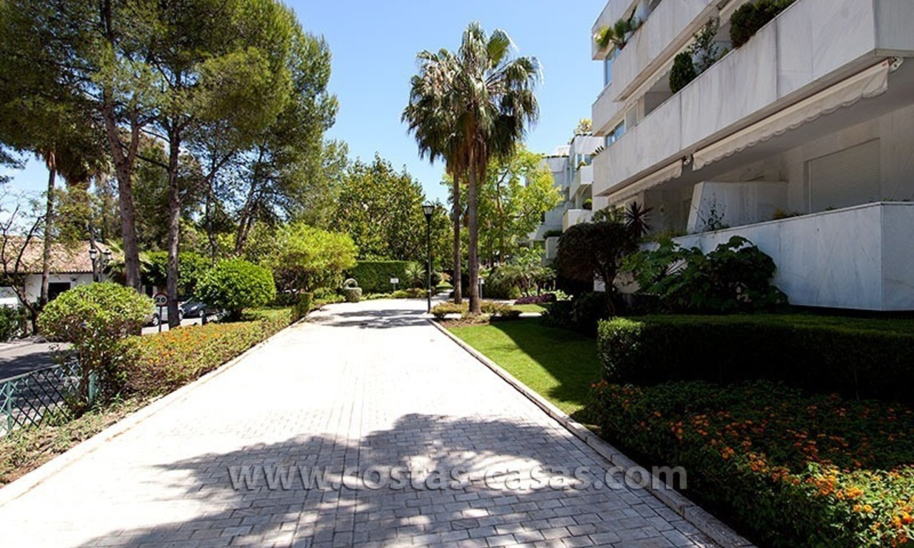 En venta: Moderno Apartamento de golf en prestigiosa parte de Marbella 24