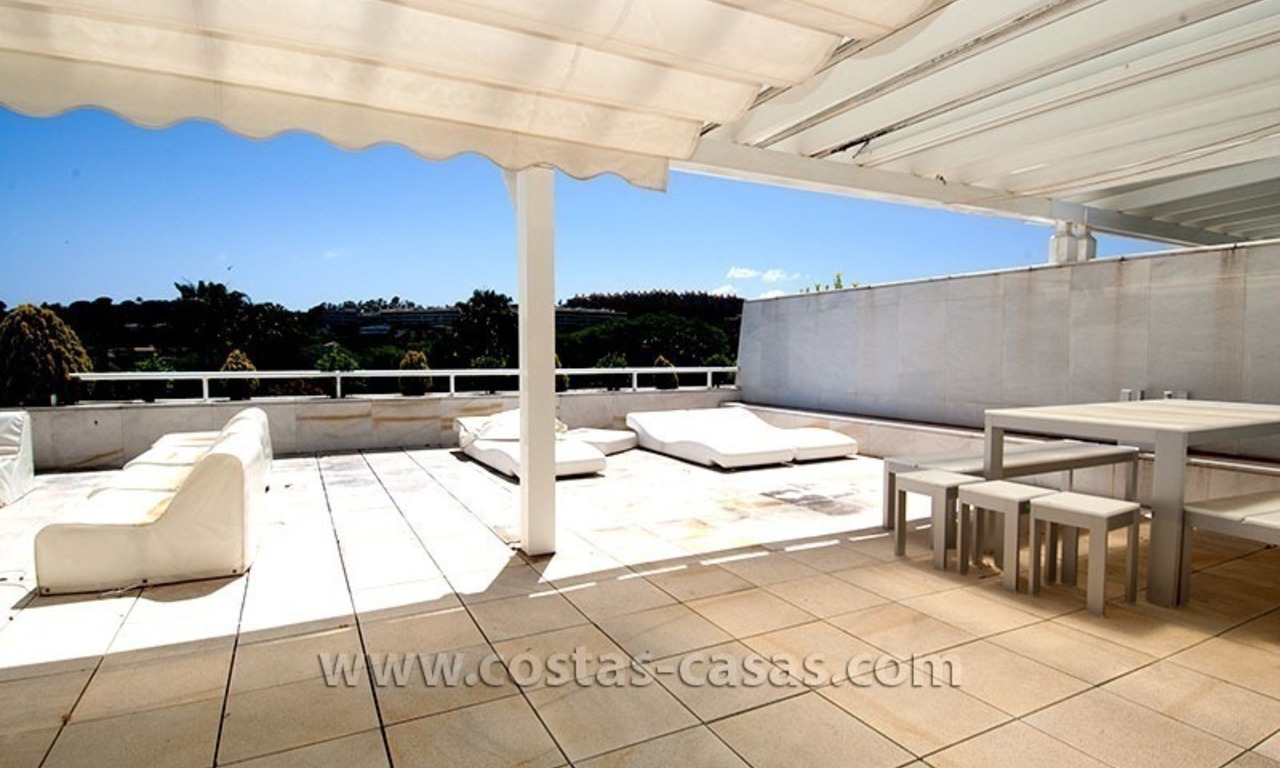 En venta: Moderno Apartamento de golf en prestigiosa parte de Marbella 6