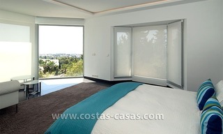En venta: Villa moderna de lujo, exclusiva zona, Milla de Oro - Marbella 14