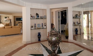 En venta: Villa de lujo en estilo Mediterraneo, Milla de Oro - Marbella 21