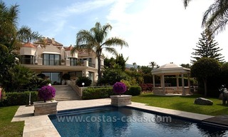 En venta: Villa de lujo en estilo Mediterraneo, Milla de Oro - Marbella 9
