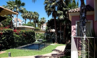 En Venta: Villa en la Playa de Puerto Banús, cerca de San Pedro de Alcántara, Marbella 24