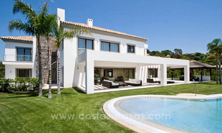Villa de estilo contemporáneo en venta en La Zagaleta entre Benahavís y Marbella 22711 