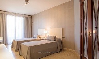 En venta: Apartmentos y aticos de lujo en primera linea de playa en Marbella - San Pedro 13