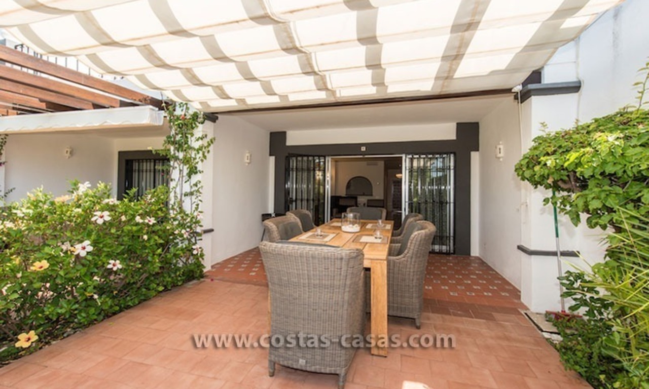 En venta: Primera línea de Golf, Casa adosada en Nueva Andalucía, Marbella 1