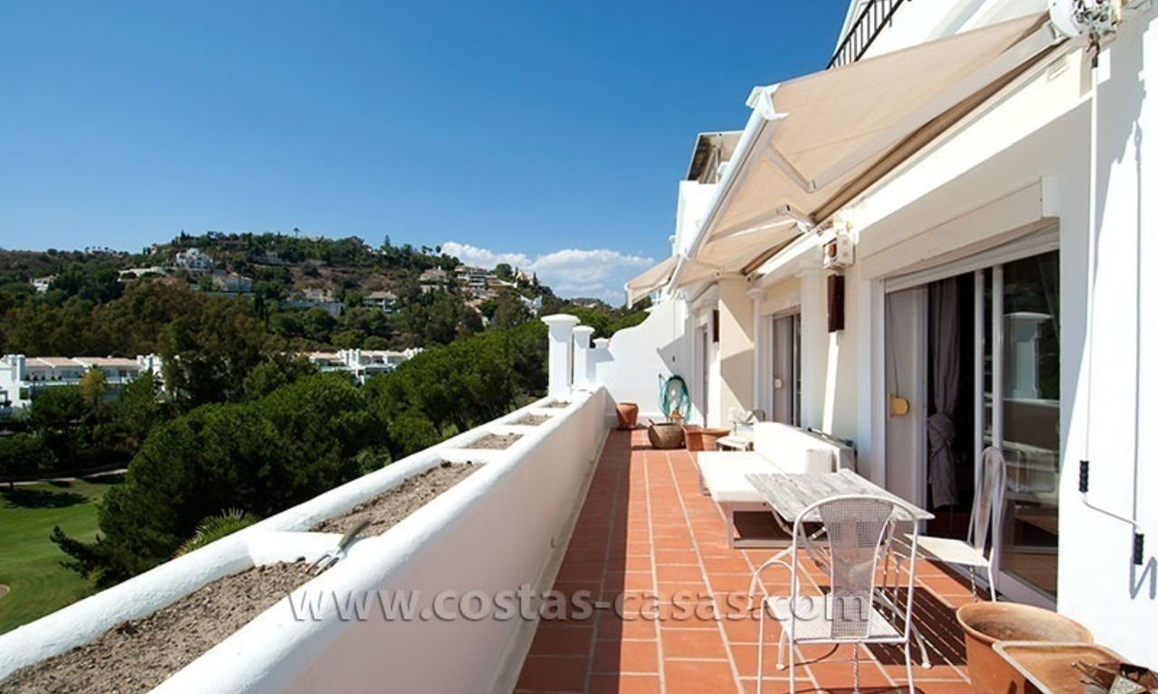 En venta: Apartamento con Encanto, Campo de Golf, La Quinta, Nueva Andalucía - Marbella 0