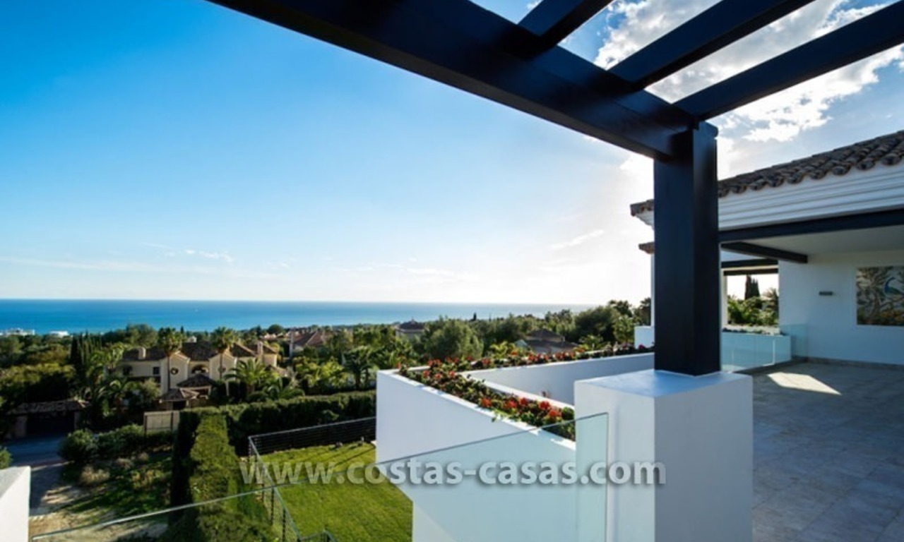 Villa de estilo moderno a la venta en Sierra Blanca - Marbella 5