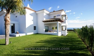Villa de estilo moderno a la venta en Sierra Blanca - Marbella 10