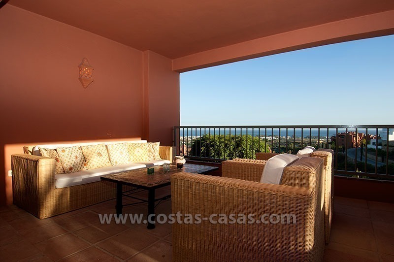 En venta: Apartamento de lujo en el Golf Resort entre Marbella, Benahavís y Estepona
