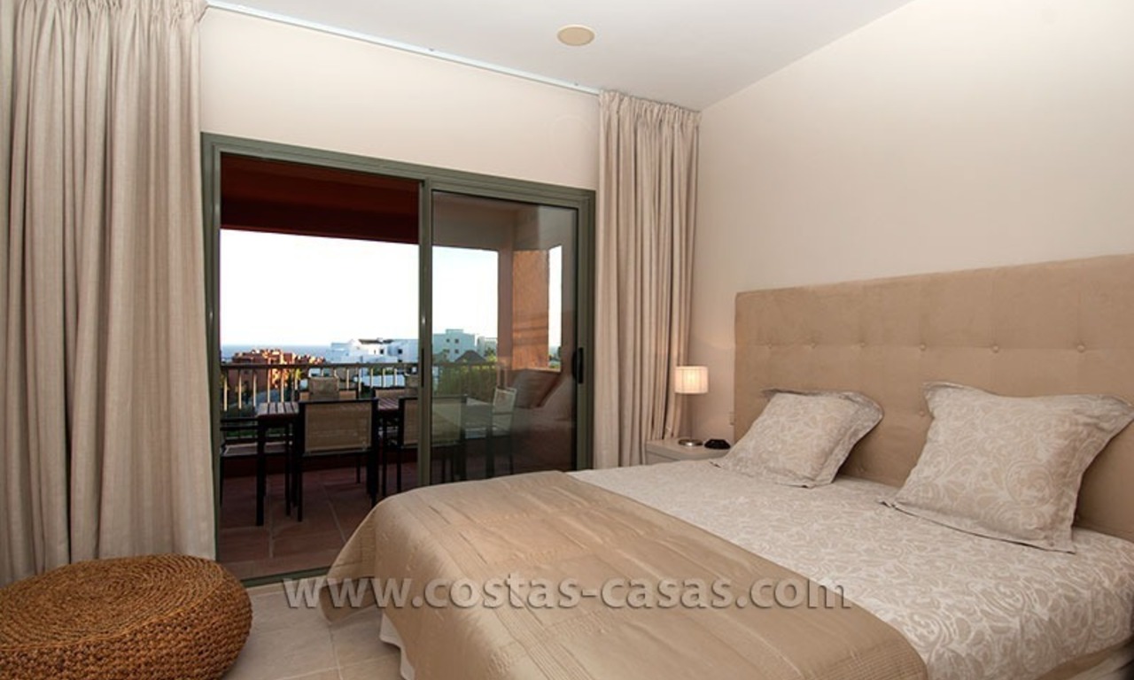 En venta: Apartamento de lujo en el Golf Resort entre Marbella, Benahavís y Estepona 12