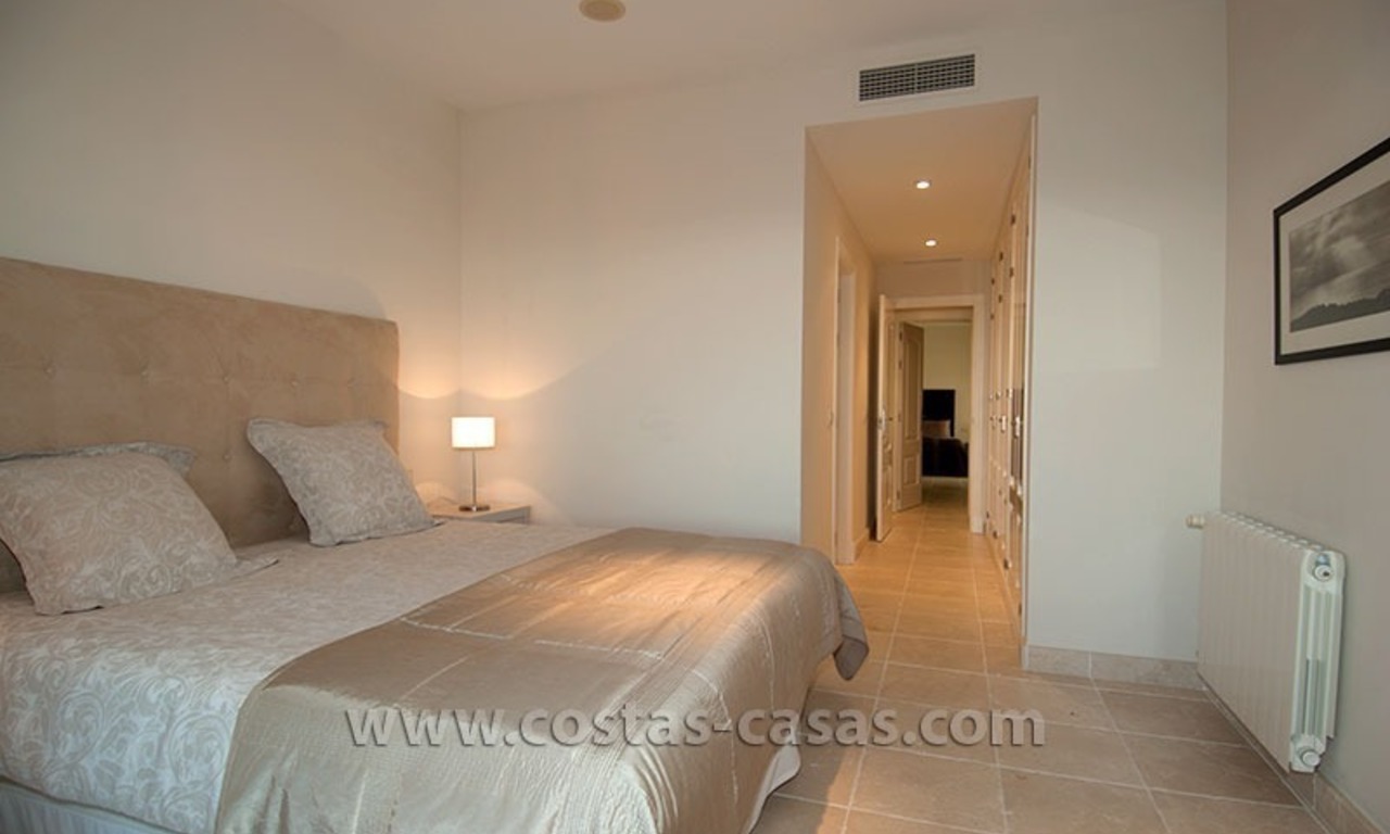 En venta: Apartamento de lujo en el Golf Resort entre Marbella, Benahavís y Estepona 13