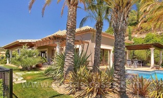 En Venta: Villa de lujo en Complejo de Golf en Marbella - Benahavís 3