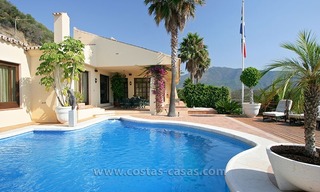 En venta: Villa con la ubicación única y enorme parcela en Benahavís - Marbella 21