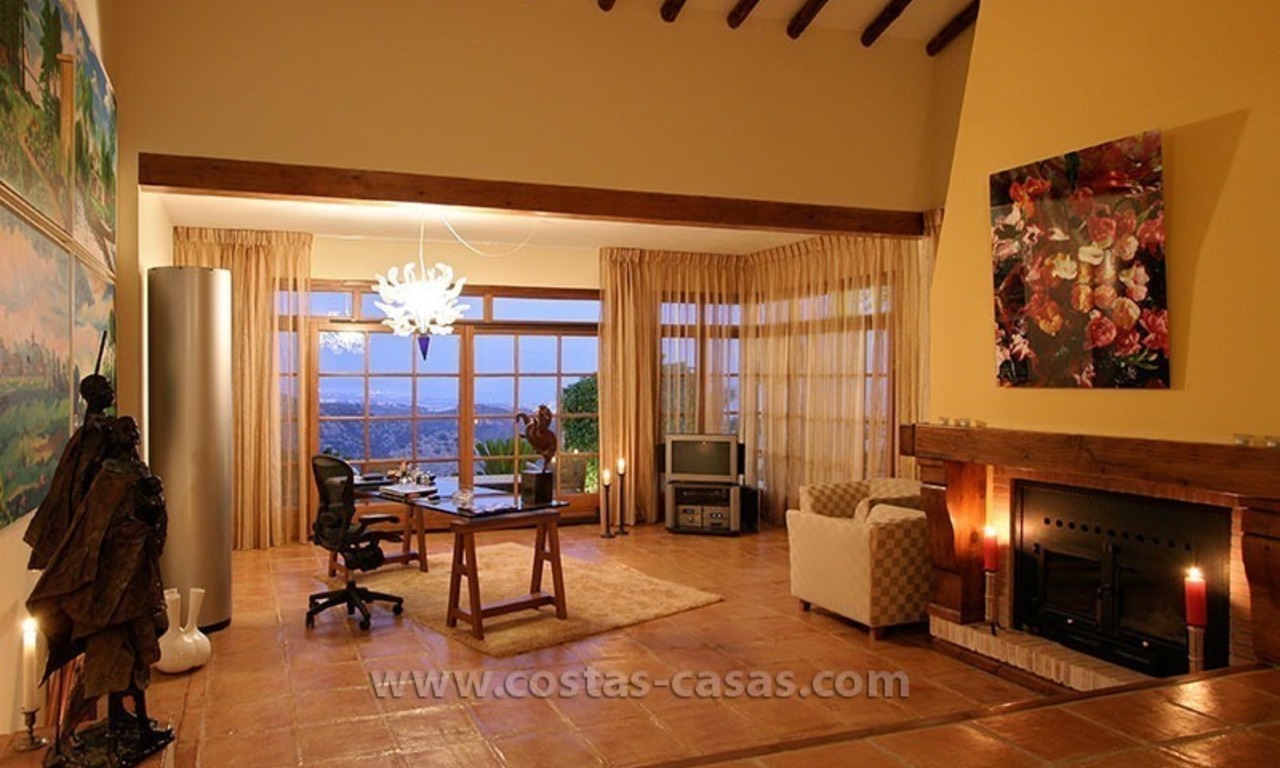En venta: Villa con la ubicación única y enorme parcela en Benahavís - Marbella 40
