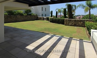 En Venta: Amplio apartamento de 2 dormitorios en el Golf Resort en Benahavís - Marbella 8