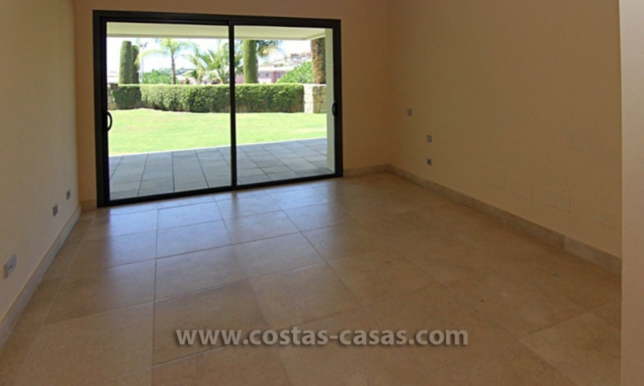 En Venta: Amplio apartamento de 2 dormitorios en el Golf Resort en Benahavís - Marbella 14