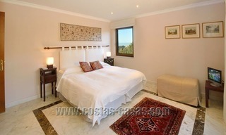 En venta: Villa de lujo bien ubicada Marbella Este 14