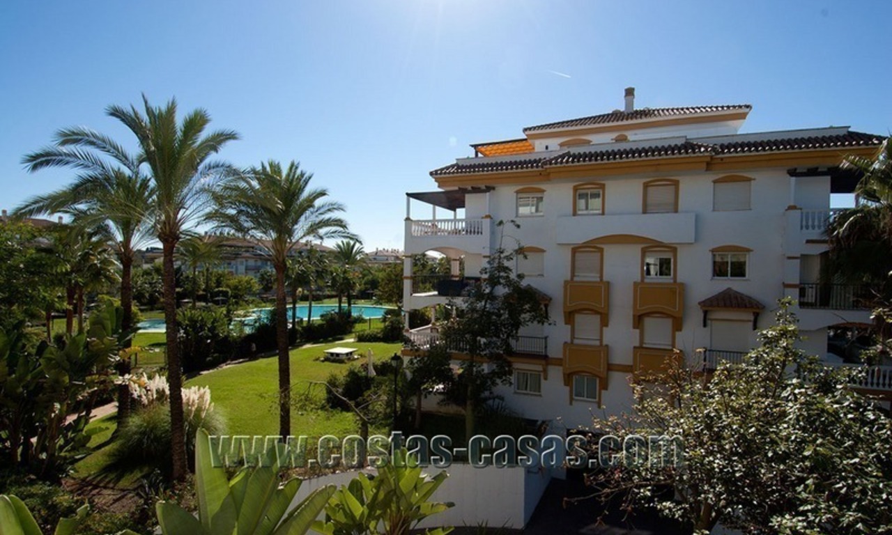 Amplio apartamento en venta en unos pasos de Puerto Banús - Marbella 3