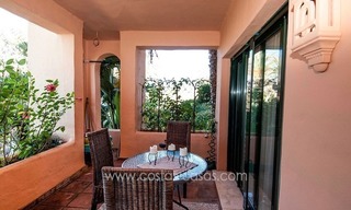 Apartamento en estilo Andaluz de golf de lujo en venta, Estepona - Marbella Oeste 3