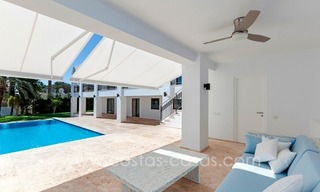 En venta: Villa moderna y grande en el campo de Golf en Nueva Andalucía - Marbella 2