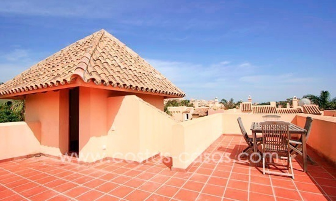 Casa a la venta en Nueva Andalucía, a poca distancia de Puerto Banús - Marbella 4