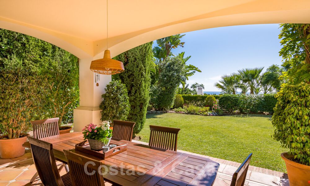 Villa excepcional con vistas al mar a la venta en Sierra Blanca, Milla de Oro, Marbella 29095