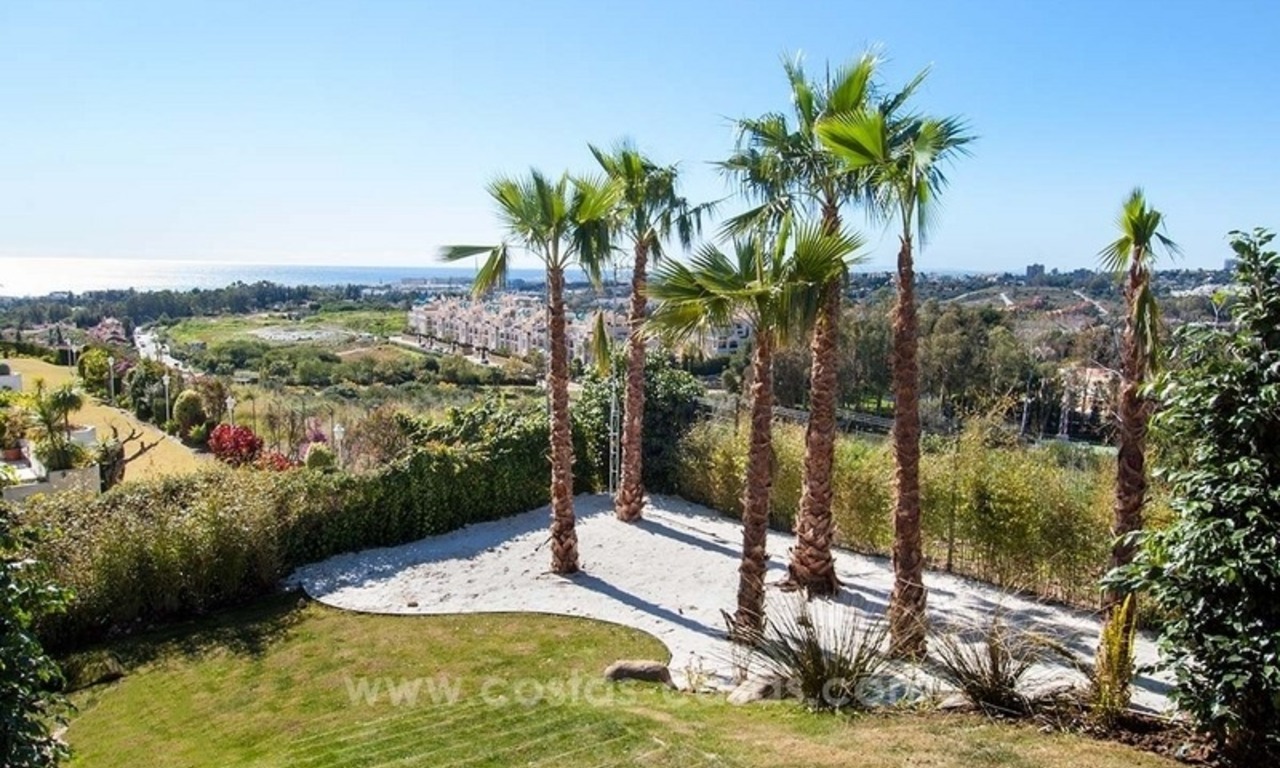 Nueva Villa moderna en venta en la Milla de Oro de Marbella 9